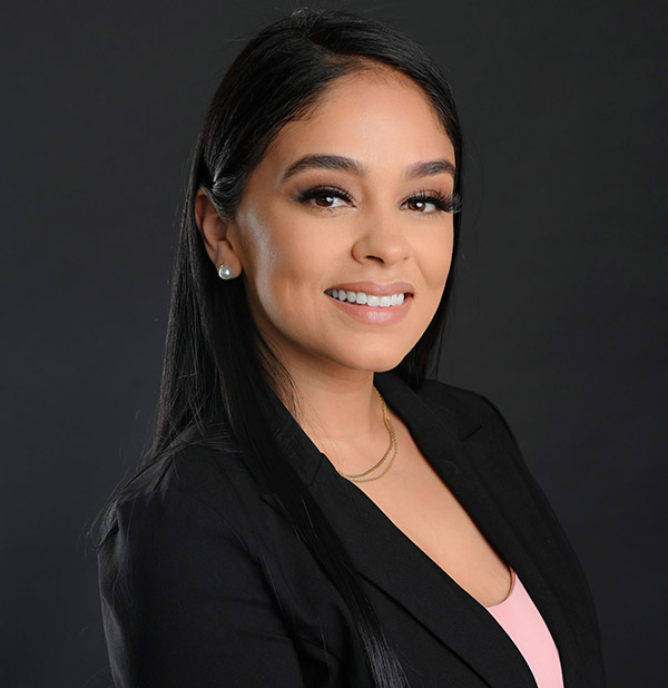 Priscilla-bio-pic-opti